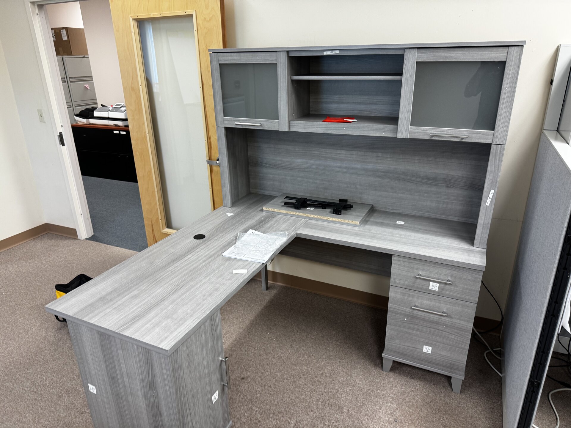 Skilled furniture assembly and reassembly service Cherry Hill Merchantville Oaklyn Camden County