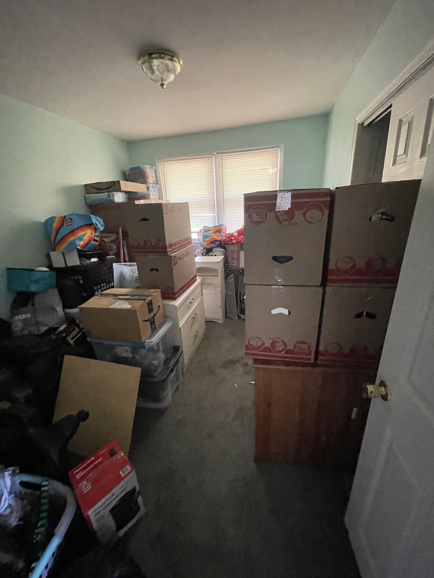 Professional licensed movers providing proper packing services in Haddon Heights Stratford Somerdale NJ